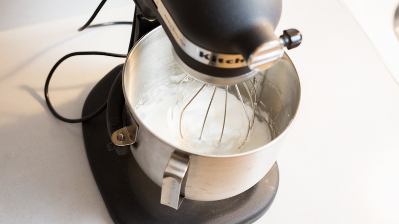 egg whites in stand mixer