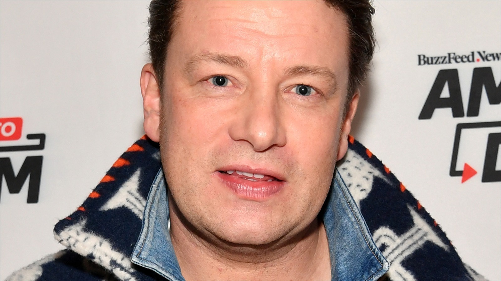 Jamie Oliver's BudgetFriendly NoOven Pizza Is TikTok's New Love