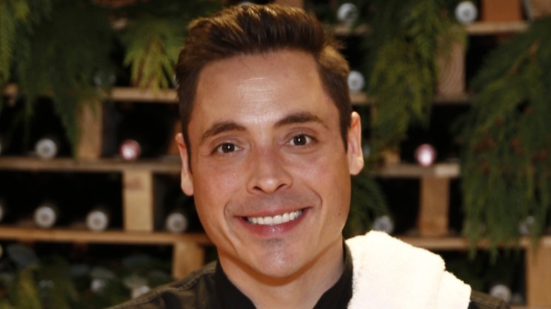 Jeff Mauro smiling