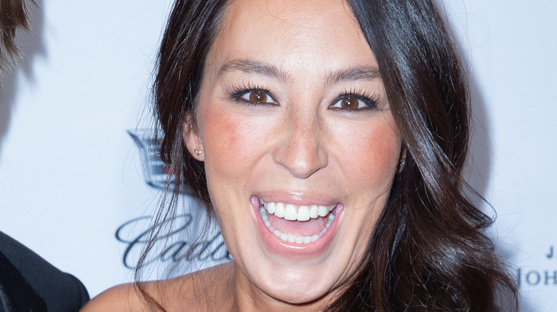 Joanna Gaines smiling