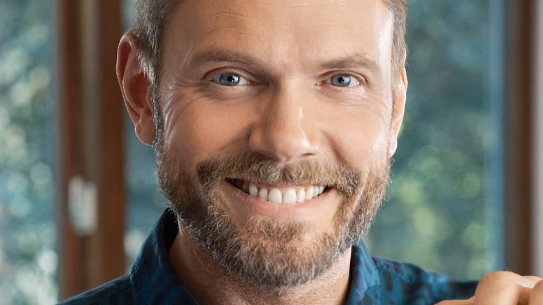 Q Mixers Chief Happy Hour Officer Joel McHale