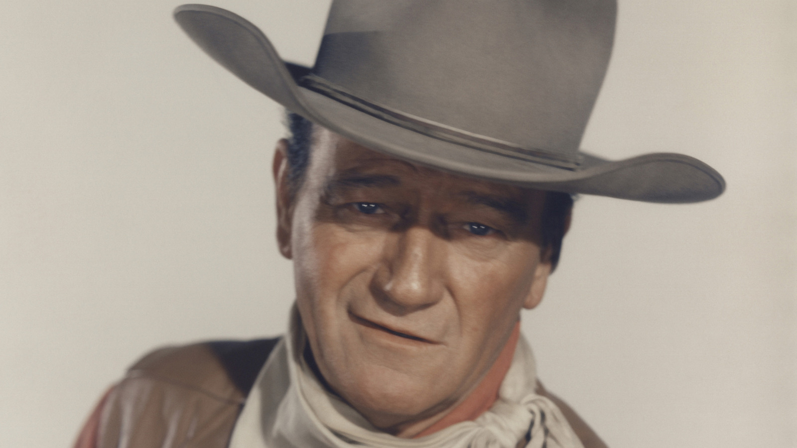 <a href="https://www.mashed.com/2126647/john-wayne-steakhouse-aged-steaks-cattlemans/" target="_blank">John Wayne Ate At This Historic Steakhouse Known For Aged Steaks</a>