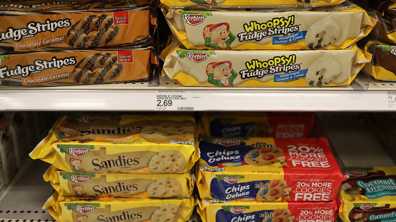 Keebler cookies on shelf