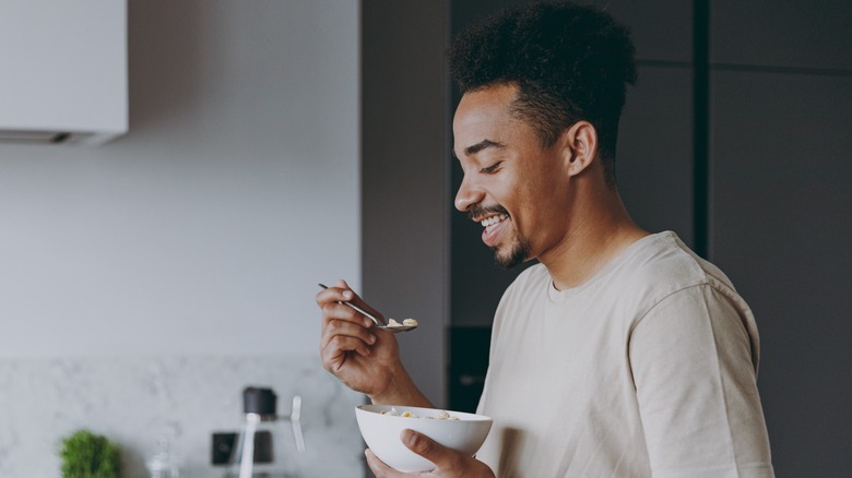 Man eating cereal