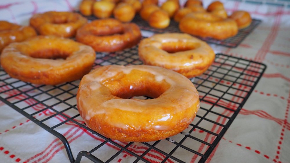 Krispy Kreme glazed donuts copycat recipe