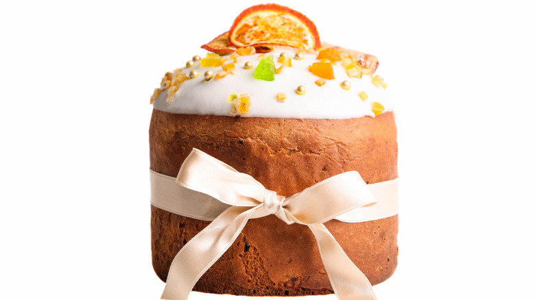 cake with bow