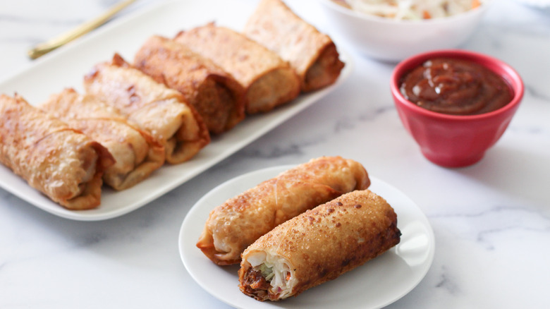 leftover pulled pork egg rolls 