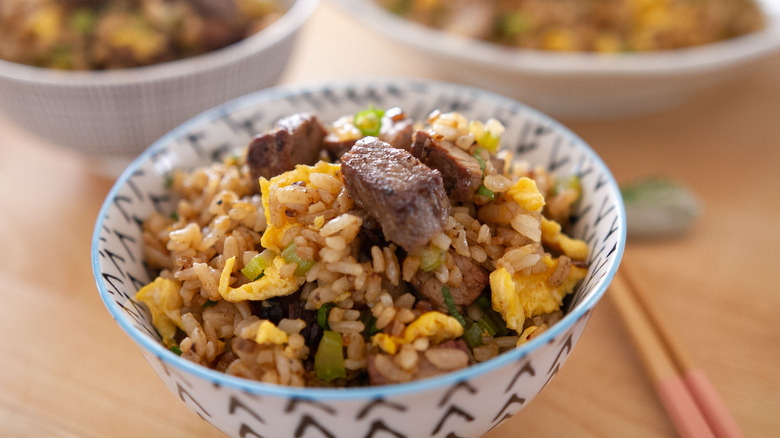 steak fried rice in bowl 