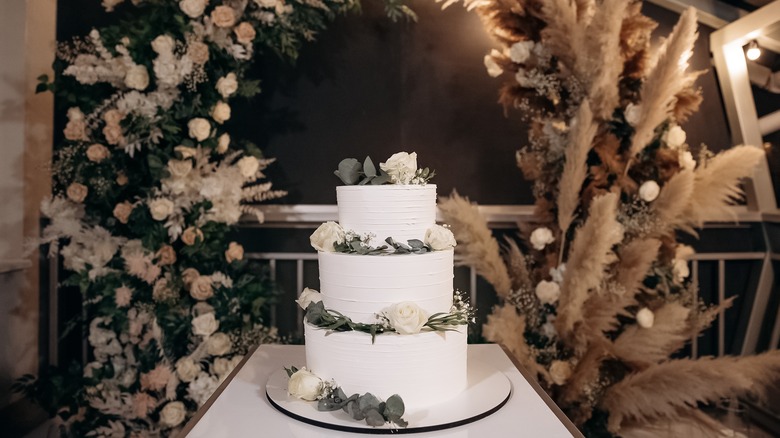 Pink and white wedding cake