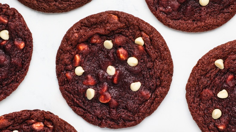 Red velvet cookies