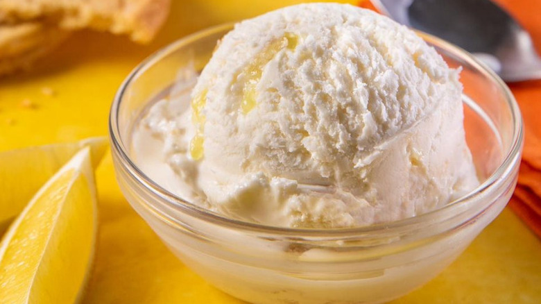 Creamalicious Sweet Tea Lemon Ice Cream ready to eat