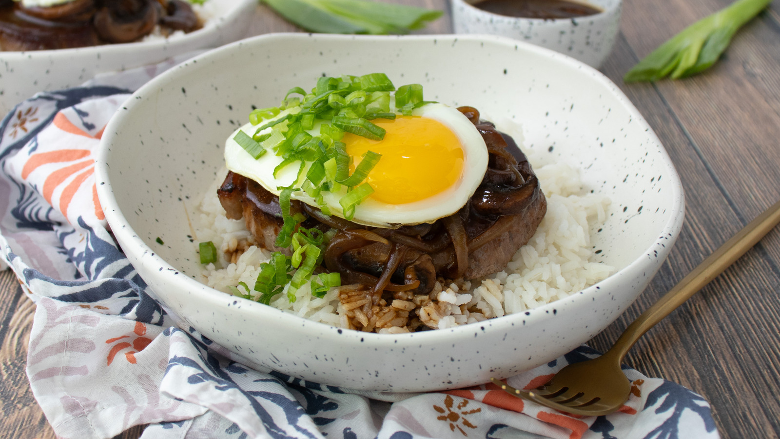 Loco Moco-Style Round Steak Recipe