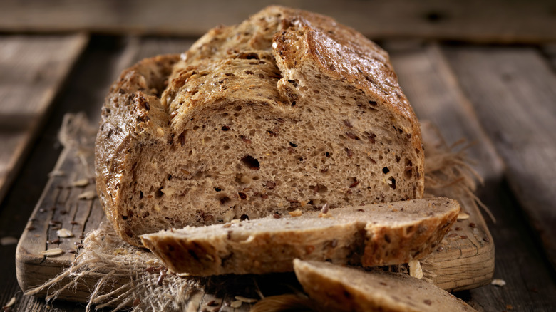 Multigrain bread made with several ingredients including 9 types of grains