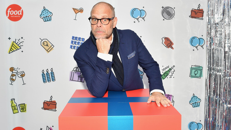 Alton Brown making silly face