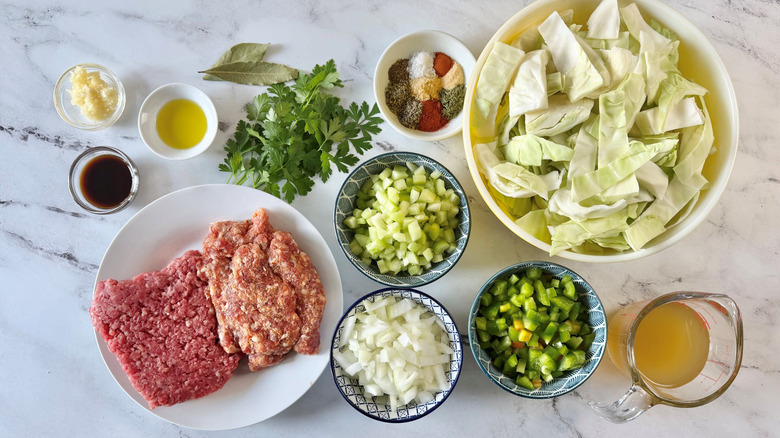 Ingredients for low-carb Cajun dirty cabbage