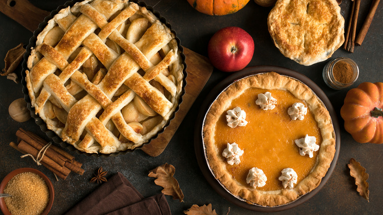 lattice apple pie and pumpkin pie