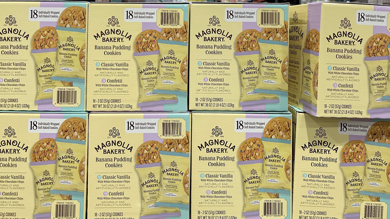 Magnolia Bakery Launches Banana Pudding Cookies At Costco Magnolia Bakery Launches Banana Pudding Cookies At Costco
