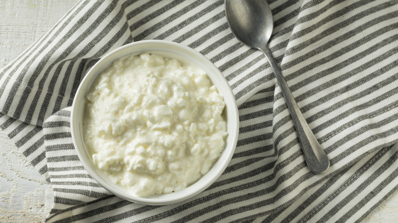 cup of cottage cheese