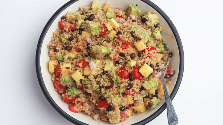 Mango Quinoa Salad Recipe in a bowl 