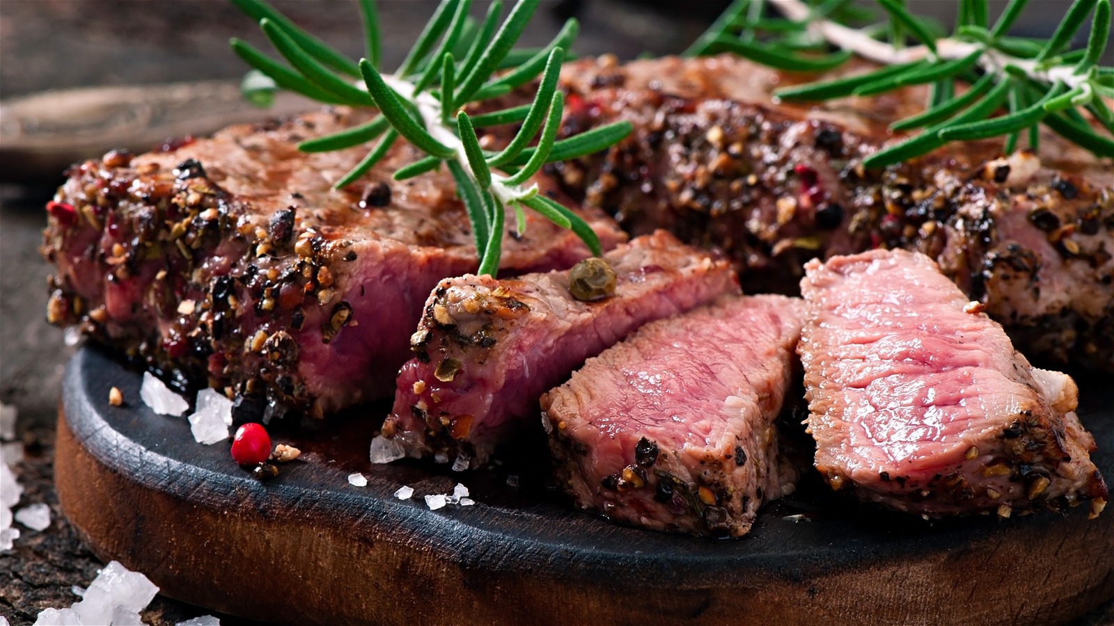 <a href="https://www.mashed.com/2233803/worcestershire-steak-marinde-10x-flavor/" target="_blank">Marinate Steak In This Sauce For 10x The Flavor</a>