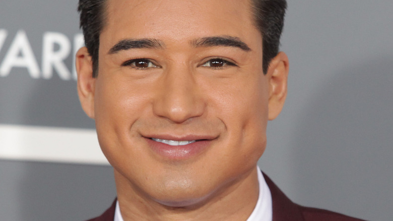 Mario Lopez smiling