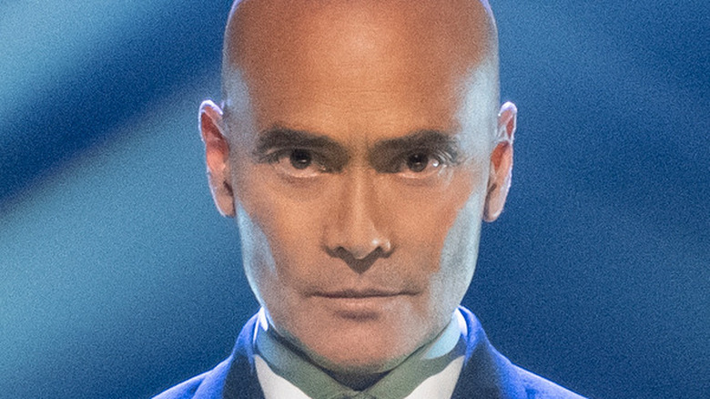 Mark Dacascos holding Iron Chef knife