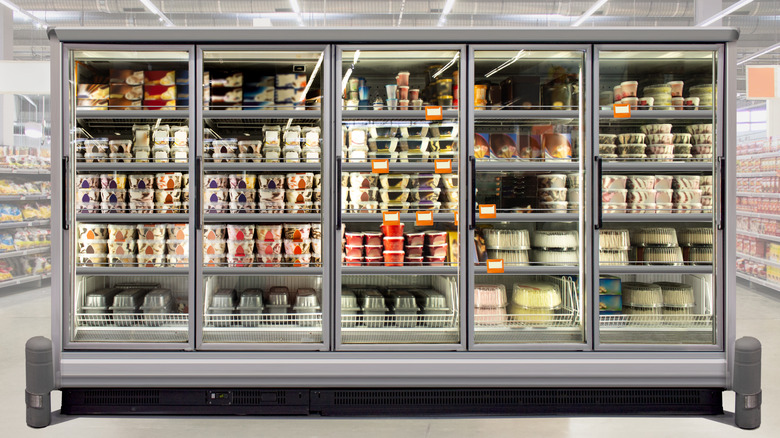 frozen desserts aisle at grocery store