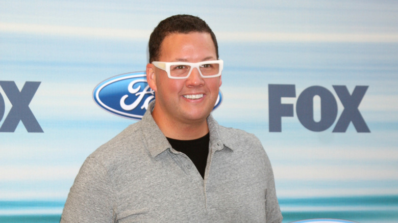Graham Elliot in gray