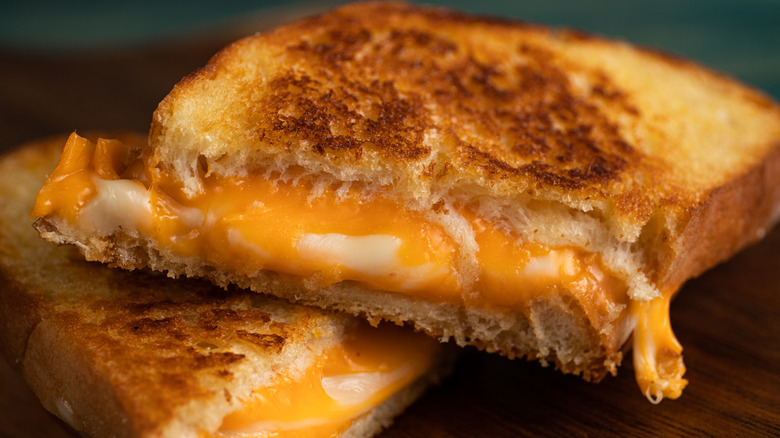 Crispy grilled cheese
