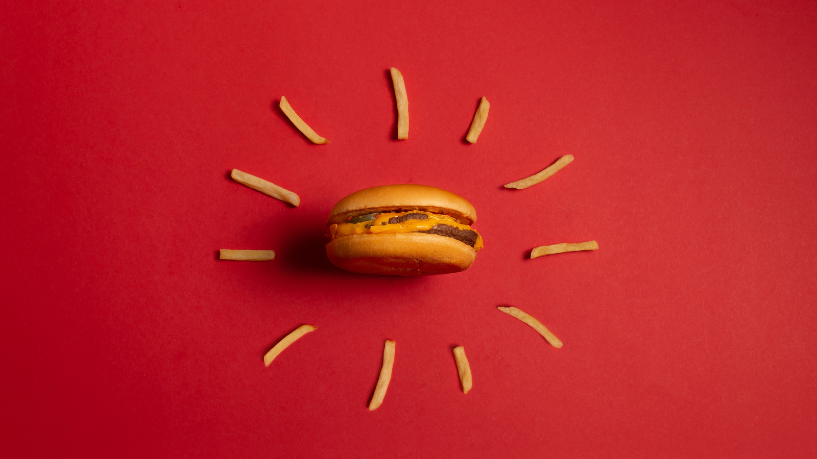 McDonald's Employee Reveals How To Get Free Food In Viral TikTok