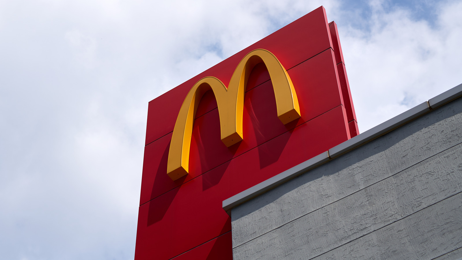 McDonald's Is Offering These Impressive New Benefits To Attract Employees