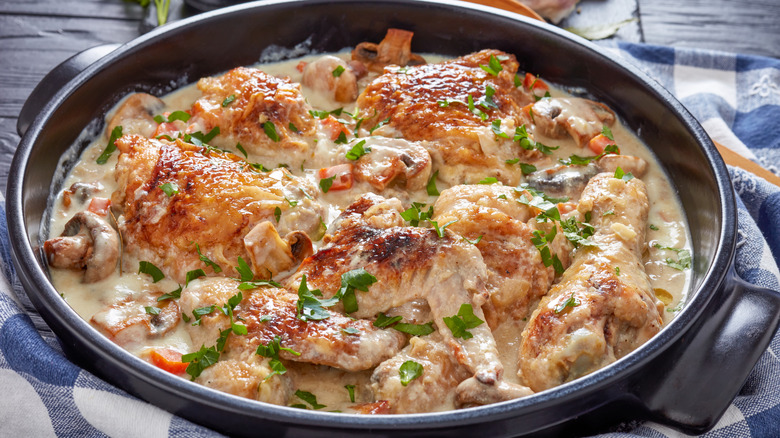 Chicken fricassée in a pan