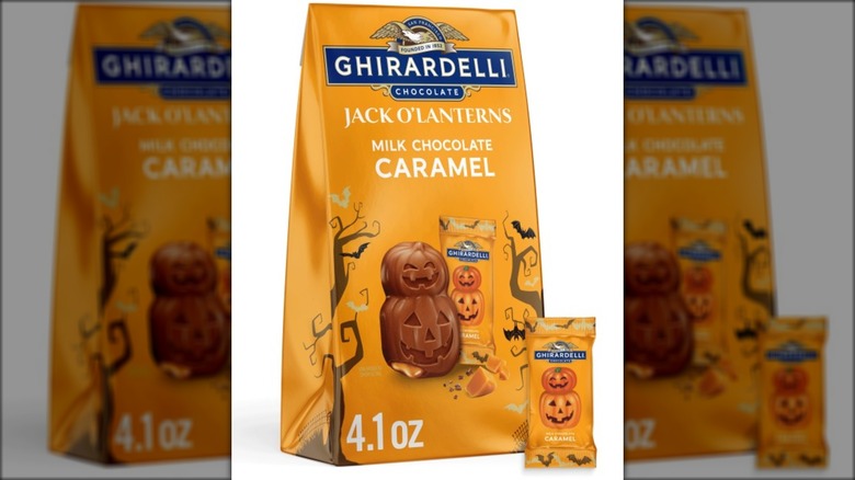Bag of milk chocolate pumpkins with caramel inside.