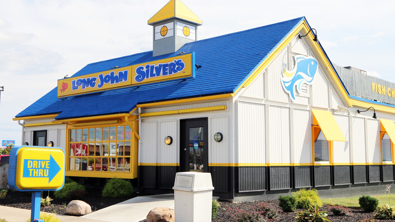 Long John Silver's seafood restaurant