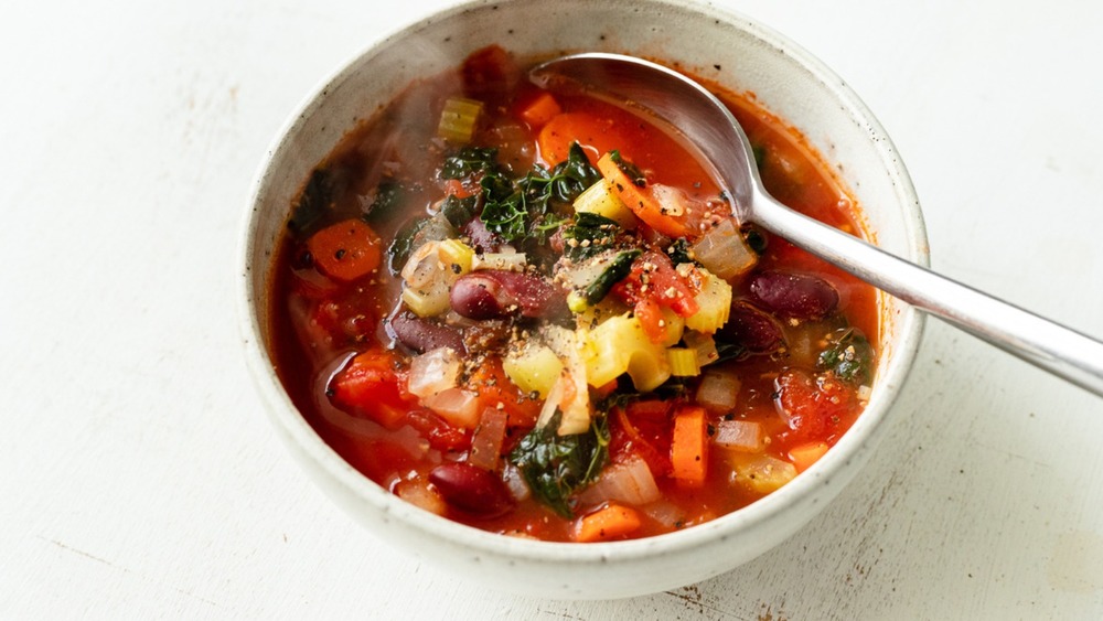 minestrone soup in a bowl