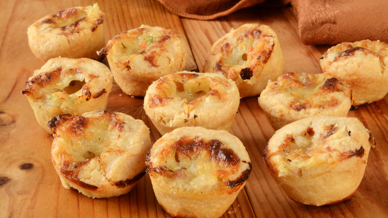 mini chicken pot pie snacks