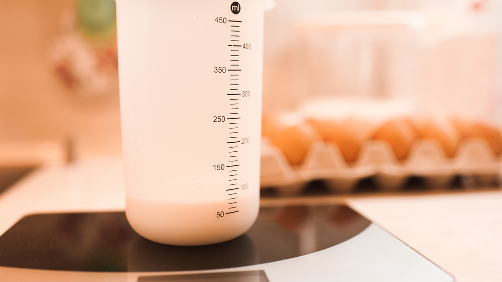 kitchen scale milk