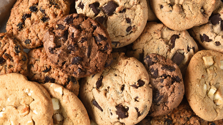 A pile of different kinds of cookies