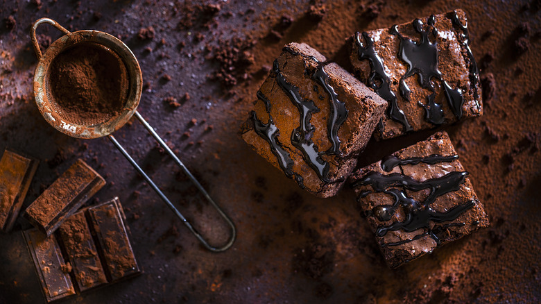 chocolate brownies dusted with cacao