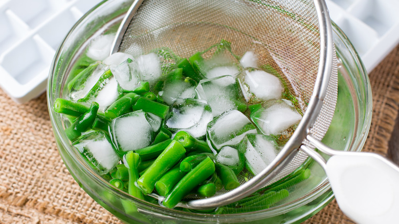 shocking green beans