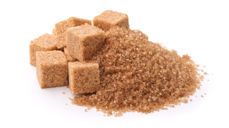 Brown sugar ground and cubes