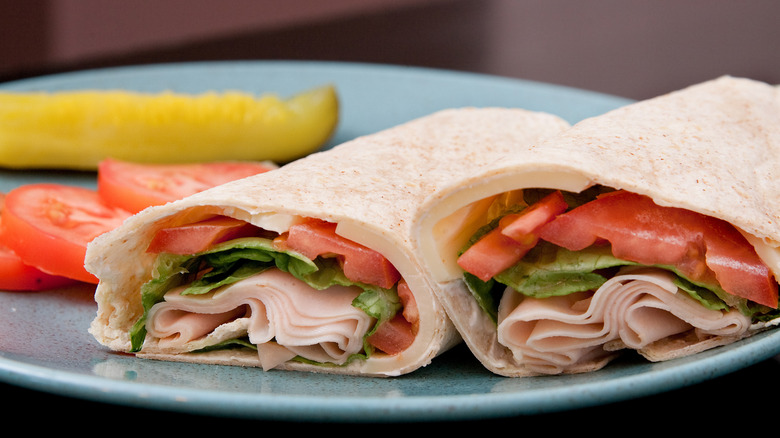 Lunch wrap with loose filling