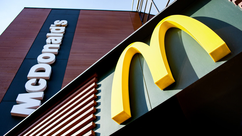 McDonald's sign with the sky in background 