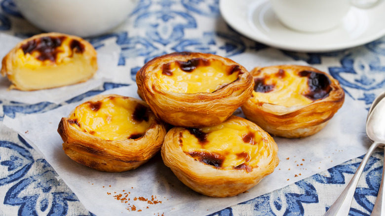 pastel de nata egg custard tart