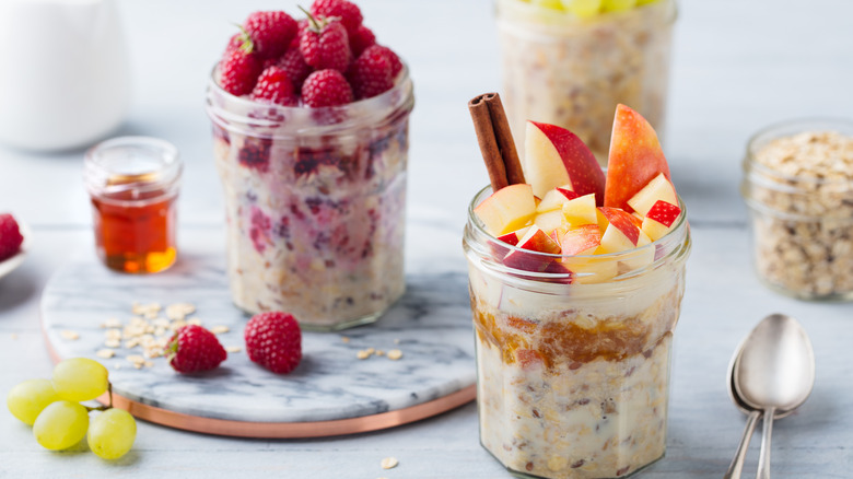 Overnight oats with fruit toppings