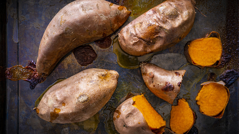 Roasted sweet potatoes with skin on