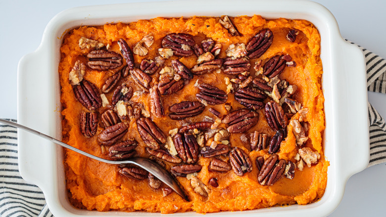 Pecan-topped sweet potato casserole
