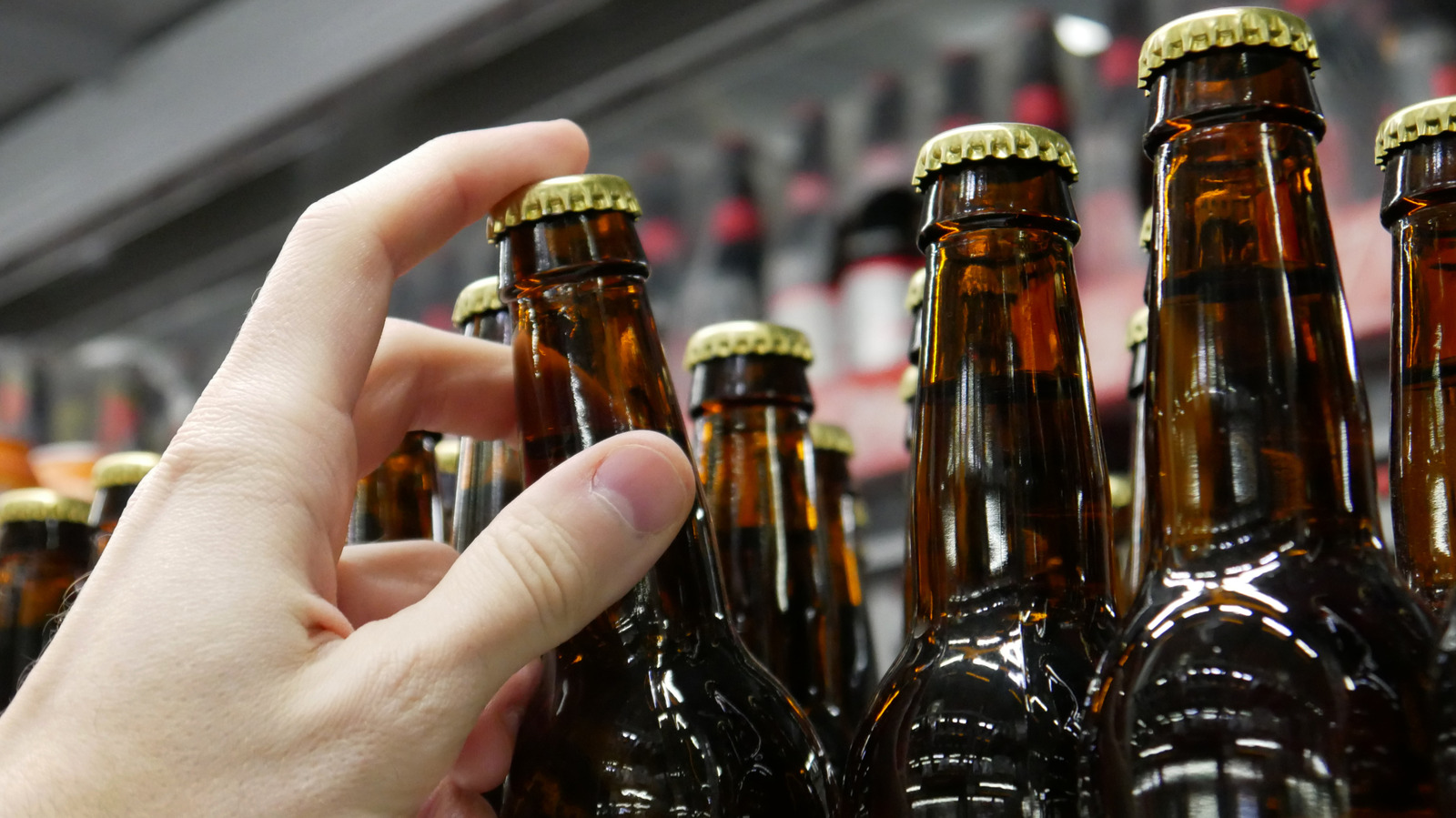Mistakes People Make Cooking With Beer
