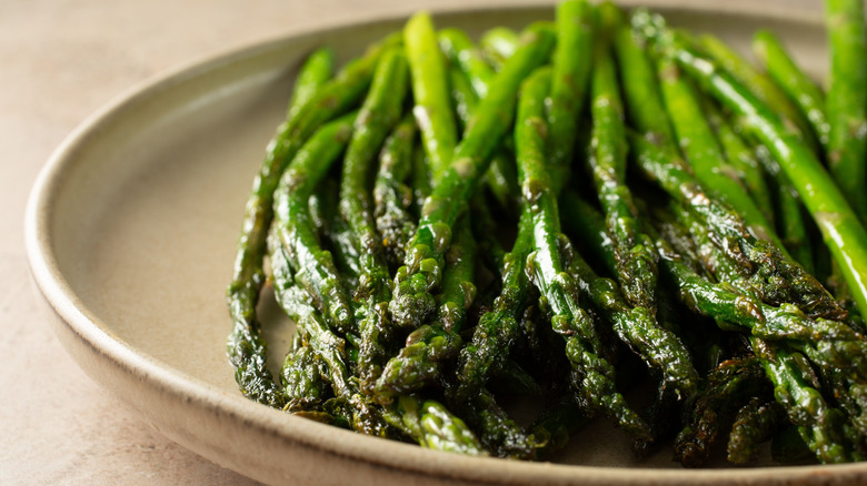 Plate of cooked asparagus
