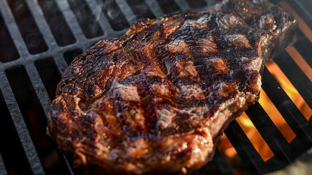 Mistakes people make when grilling steak